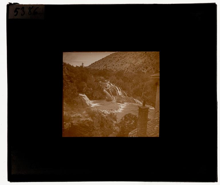 La Krka confluent avec la Čikola